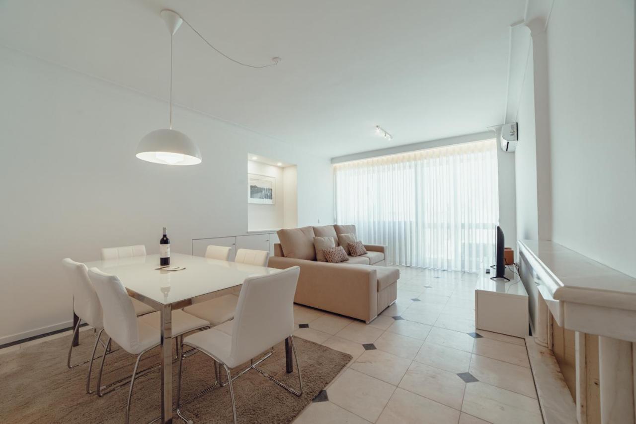 Grand Premium Boavista Apartment By Vacationy Порто Екстериор снимка
